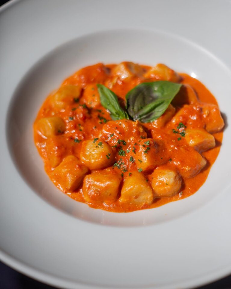 Belforno Yo con Movil 14